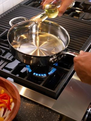 48" Commercial-Style Gas Cooktop