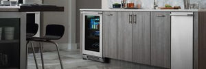 6 cu. ft. Under Counter Beverage Centre w/Right Hinge