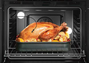 800 Series 30" 4.6 cu. ft. Single Electric Wall Oven